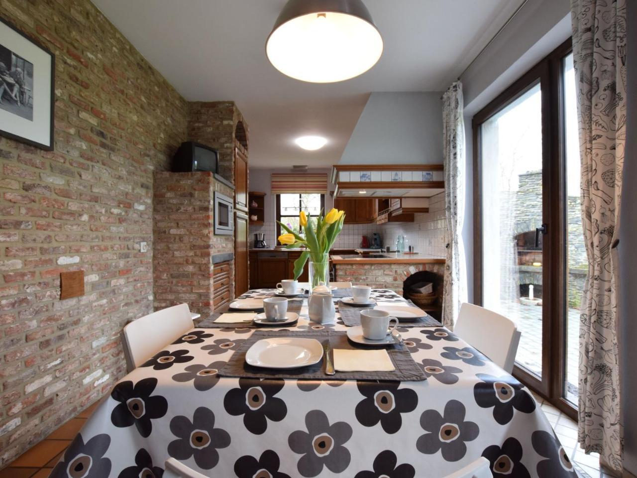 Cozy Holiday Home In Noville With Private Terrace Luzery Eksteriør billede